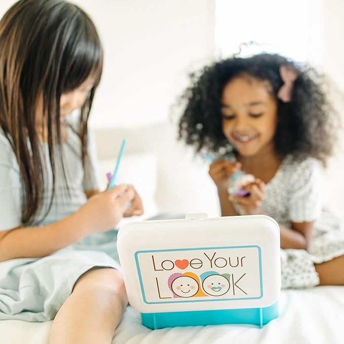 Melissa & Doug Love Your Look Pretend Makeup Kit Play Set – 16 Pieces for Mess-Free Pretend Play (Does NOT Contain Real Cosmetics)