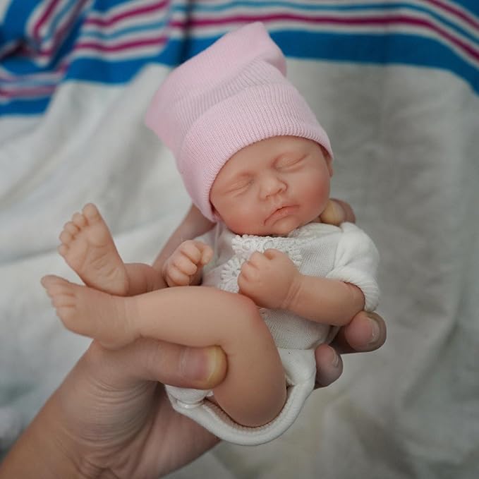 7 inch Full Body Silicone Baby Dolls ，Mini Realistic Newborn Baby Doll Real Life Miniature Baby Doll with Feeding Accessories