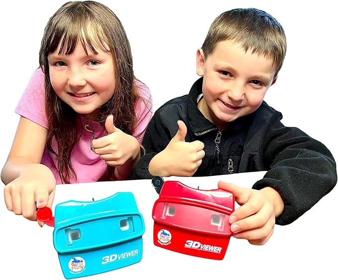 WARM FUZZY Toys 3D Viewfinder (Shark) - Viewfinder for Kids & Adults, Classic Toys, Slide Viewer, 3D Reel Viewer, Retro, Vintage Toys with 3 Reels - Contains 21 High Definition 3D Images