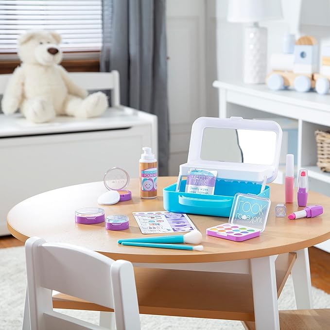 Melissa & Doug Love Your Look Pretend Makeup Kit Play Set – 16 Pieces for Mess-Free Pretend Play (Does NOT Contain Real Cosmetics)
