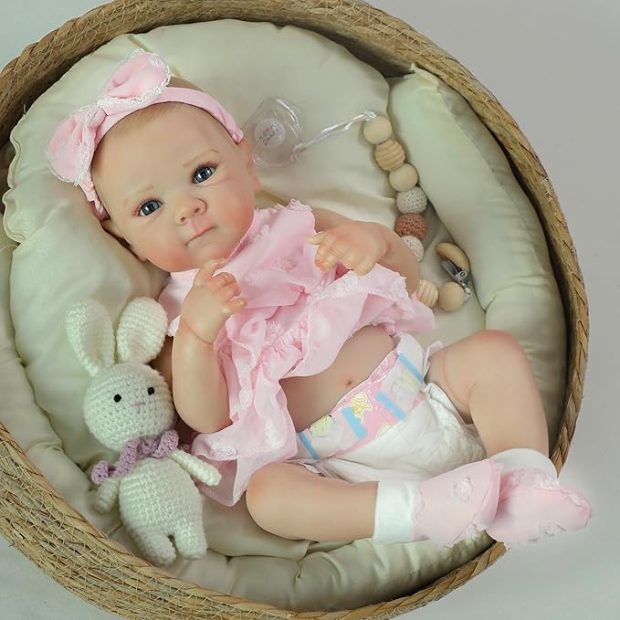 Realistic Reborn Baby Dolls - 20 Inch Cute Lifelike Real Life Baby Dolls Newborn Silicone Baby Dolls Girl with Soft Full Vinyl Body and Accessories can Swimming for 3+ Years Old Kids Gifts