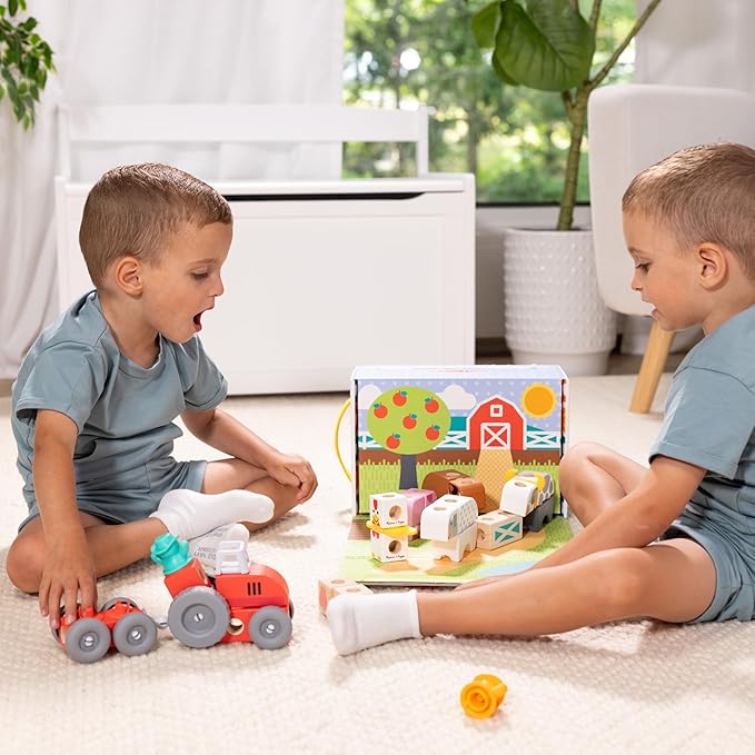 Melissa & Doug Blockables™ Farm and Farm Friends 2-Pack Bundle Connectable Wooden Building Blocks Preschool Play Set Toy
