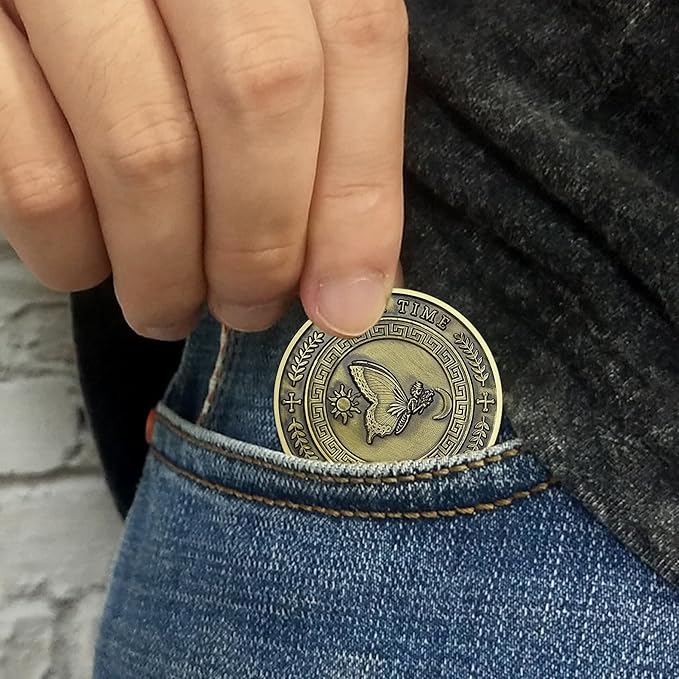 AtSKnSK Memento Mori Coin Momento Mori Coin Skull Coin Stoic Gifts Memento Mori Calendar Living Memento Mori Amor Fati Coin (Moth Rose Skull)