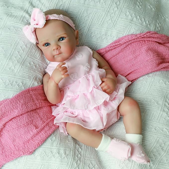 Realistic Reborn Baby Dolls - 20 Inch Cute Lifelike Real Life Baby Dolls Newborn Silicone Baby Dolls Girl with Soft Full Vinyl Body and Accessories can Swimming for 3+ Years Old Kids Gifts