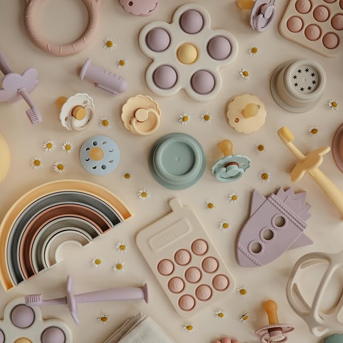 mushie Phone Press Toy (Blush)