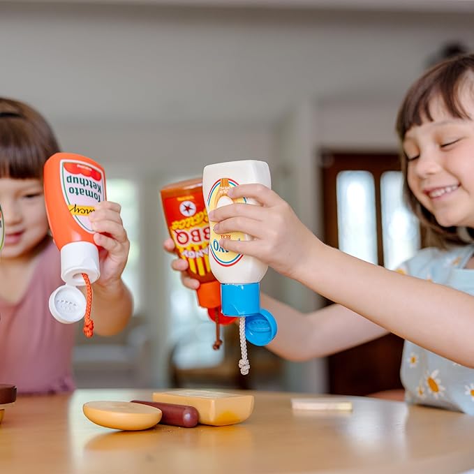 Melissa & Doug 5-Piece Favorite Condiments Play Food Set Play Ketchup and Mustard Bottles, Pretend Food Set for Kids Ages 3+