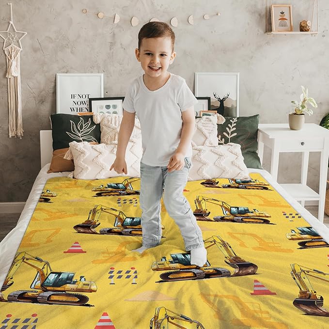 Boys Excavator Blanket Digger Throw Blankets for Kids Adults, 40x50 Inches Lightweight Soft All Season Cute Decor Throw for Sofa Couch Bed Office