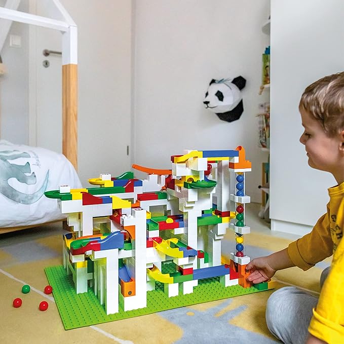 Hubelino Mega Building Box - Deluxe 585 Piece Marble Run Playset (Made in Germany)
