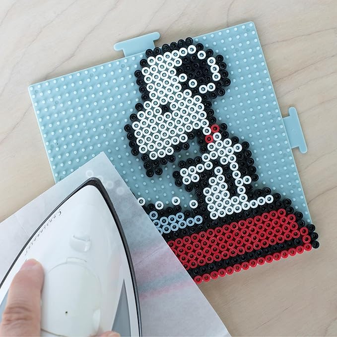 Perler 80-57183 Peanuts Fused Bead Deluxe Box Kit, 9 Unique Patterns, Multicolor, 4263 Pieces