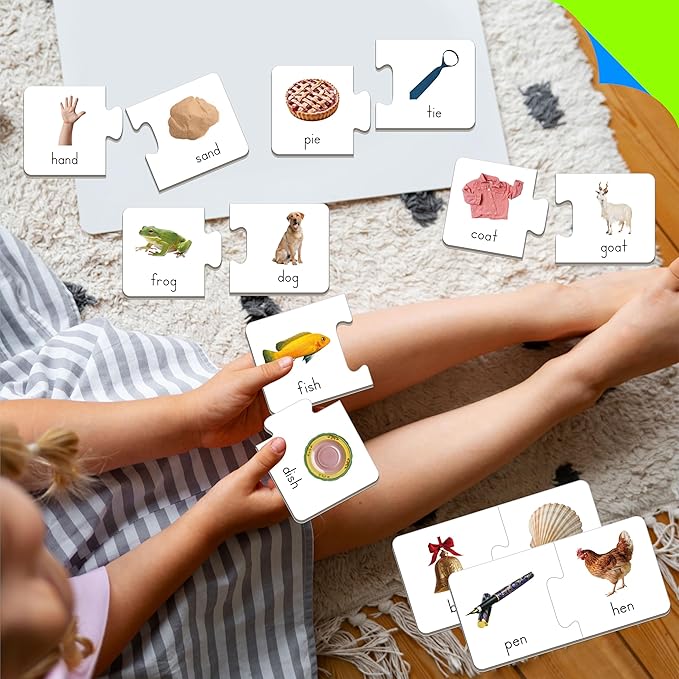 Rhyming Puzzles, 26 Groups Rhyming Word Cards Phonics Matching Game Self-Correcting Puzzle Early Childhood Learning Card for Kindergarten Preschool