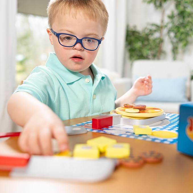 Melissa & Doug Flip and Serve Pancake Set (19 pcs) - Wooden Breakfast Play Food