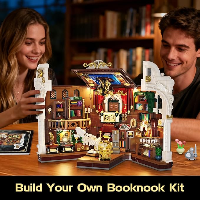 Dinosaur Museum Book Nook Building Set with Lights, DIY Booknook Building Block Toy for Bookshelf Home Decor, 1500 PCS Miniature House Model Building Brick Kit for Adults Teens Boys Girls 12+