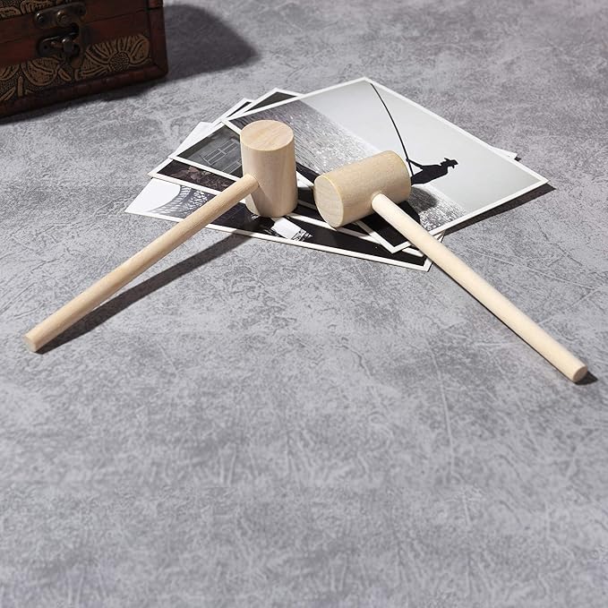 18 Pieces Mini Wooden Hammers Gavel Toy for Kids, Natural Wood Crab Lobster Seafood Mallets