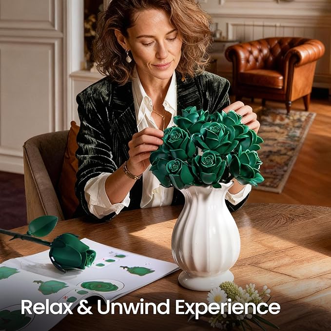 iATOM Green Rose Bouquet Building Set, Artificial Flowers Botanical Collection for Adults, Gift for Valentines Day & Christmas - Retro Home Office Table Centerpiece Decor - IA11018