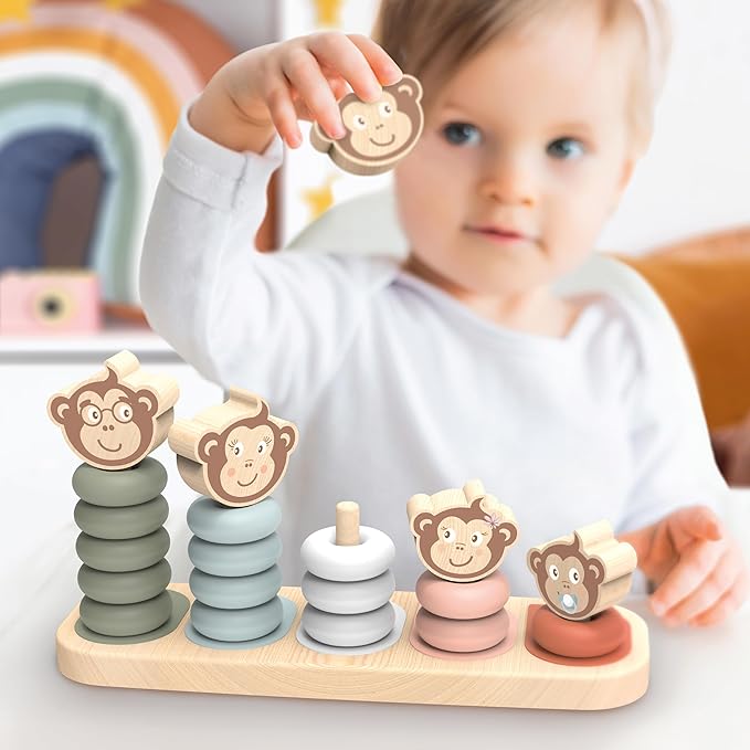 Speedy Monkey Kids Family Stacker, 5 Stackable Monkeys: Parent, Child, Sibling, Non-Toxic Paint, Develops Dexterity & Creativity, Educational Toy for Early Learning