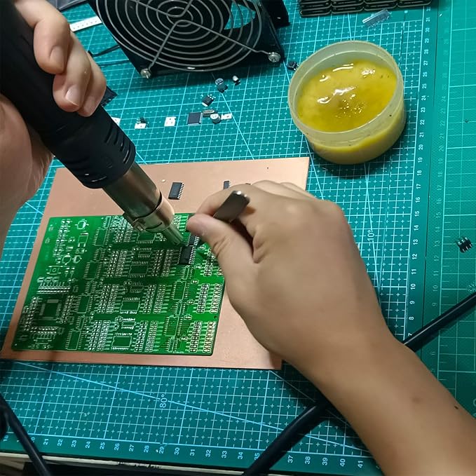 Gikfun Advanced DIY SMD/SMT Soldering Practice Kit - Electronics Engineer Student Skill Training Board with Components EK2165
