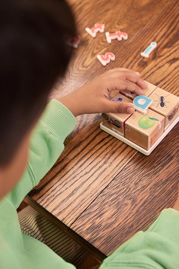 Lovevery Reading Skill Set, Learn to Read for Pre-K and Kindergarten, Fun Phonics Games and Books, Part 1
