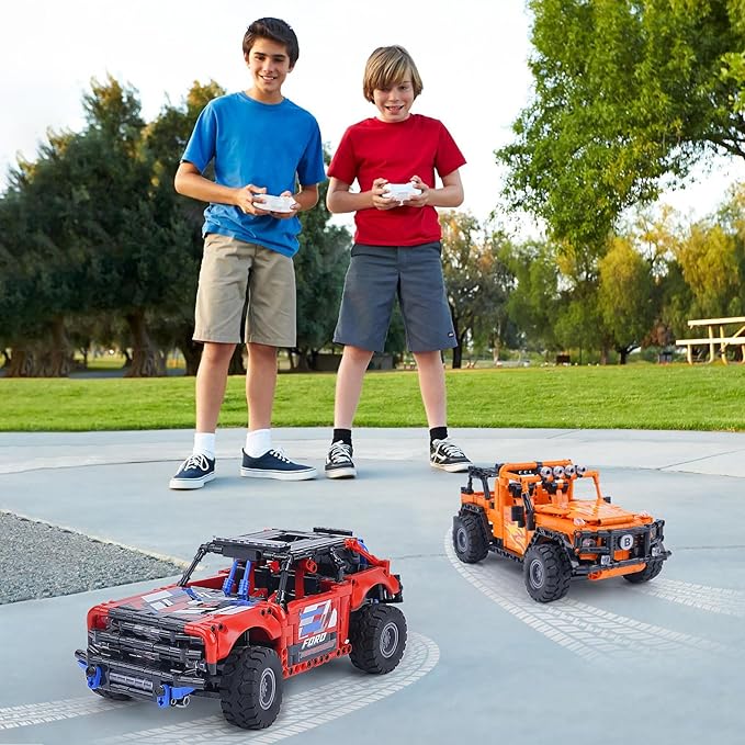 VERTOY STEM Remote Control Building Car - Educational Building Toys Gift for Kids Boys Girls Age 8-12 Year Old, Bigger Red Off-Road Model(720+ pcs)