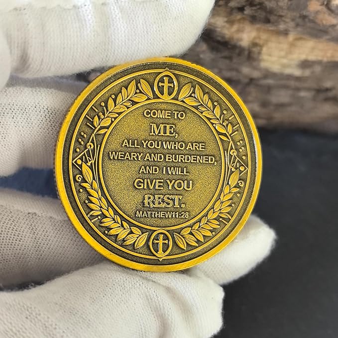 CYOUNG Footprints in The Sand Christian Challenge Coin - Inspirational Scripture Medallion with Dual-Sided Design