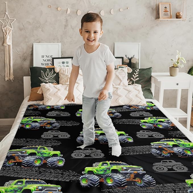Boys Blanket Gift Truck Throw Blankets for Kids Adults, 50x60 Inches Lightweight Throw for Sofa Couch Bed Car