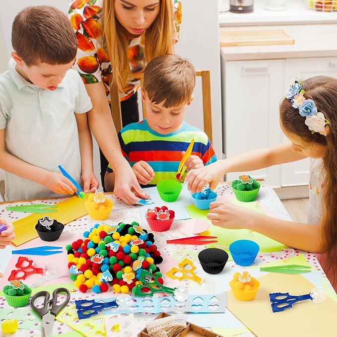 EZdhuawuse Summer Sensory Bin Fillers - 387Pcs Sea Ocean Animal Multi-Pack Fine Motor Toys Math Color Sorting Set for Multiple Kids, Felt Shark Crab Pom Poms Cup Clip for Preschool Education Training