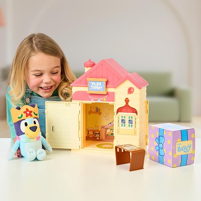 Bluey Play Date Plush Surprise, Decorate House with Stickers, Attach The Play Time Sign, Then Open The Door for a Surprise to Appear, Style May Vary