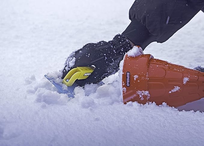 Superio Sand Castle, Beach Outdoor Toy for Kids – Snow Brick Maker, Igloo Snow Fort Building Kit, Block Shaper and Toy Trowel, Outdoor Winter Snow Toys