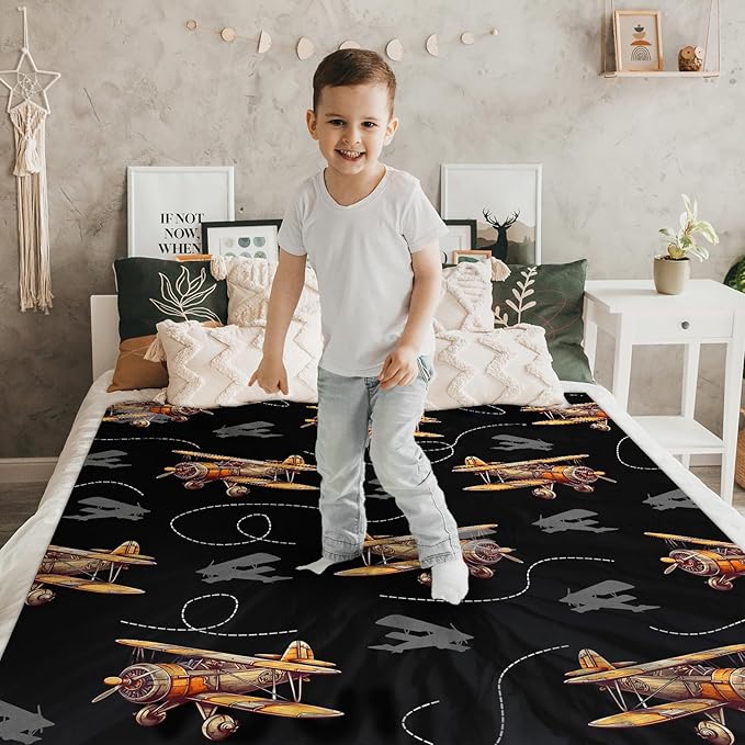 Kids Blanket Airplane Throw Blanket Gift for Boys, 30x40 Inches Cool Lightweight Comfy Black Throw for Sofa Chair Bed Office