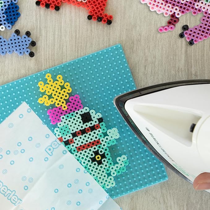 Perler 80-57265 Disney's Stitch Fused Bead Craft Activity Kit with 10 Projects, Multicolor, 4503 Pieces