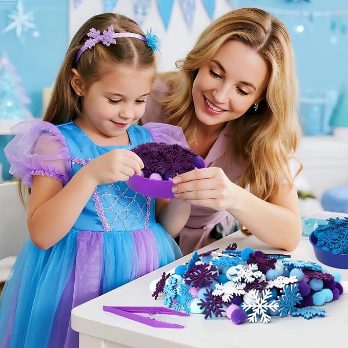 209 Pcs Winter Sensory Bin Items Winter Snowflake Counting Sorting Sensory Bin Filler Fine Motor Toys Frozen Snowflake Counts Winter Xmas Counting Toys for Preschool Education Activities