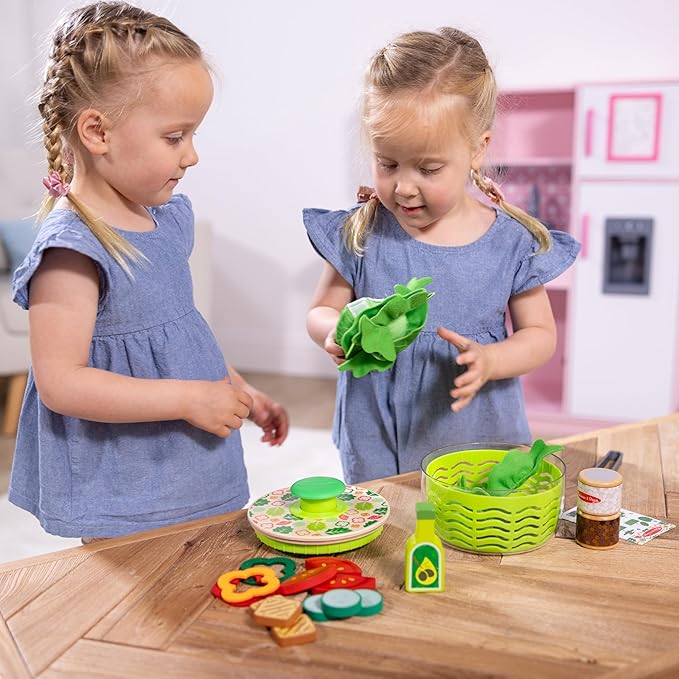 Melissa & Doug Salad Spinner Play Set, Pretend Play Food for Boys and Girls Ages 3+