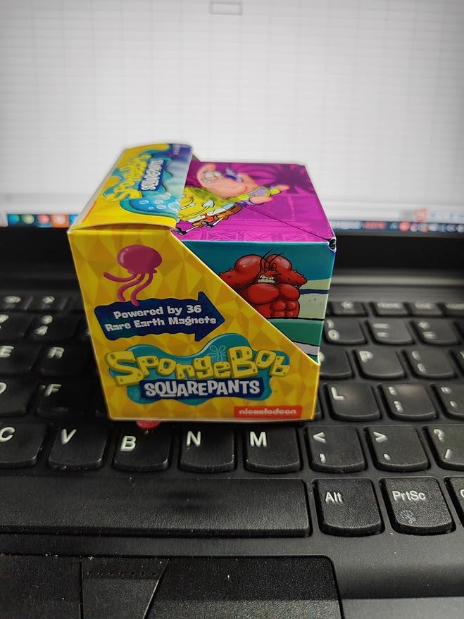 SHASHIBO Spongebob Squarepants Shape Shifting Box - STEM Magnetic Fidget Cube That Transforms Into Over 70 Shapes, Download Fun in Motion Toys Mobile App (Beach Buddies)