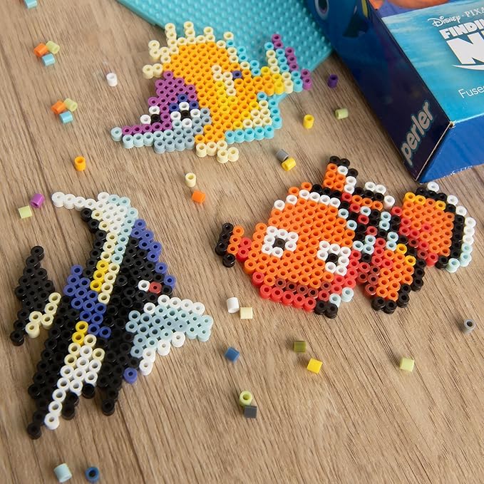 Perler Disney Pixar's Finding Nemo Fused Bead Activity Kit with 14 Unique Patterns, Finished Project Sizes Vary, Multicolor 4553 Pieces
