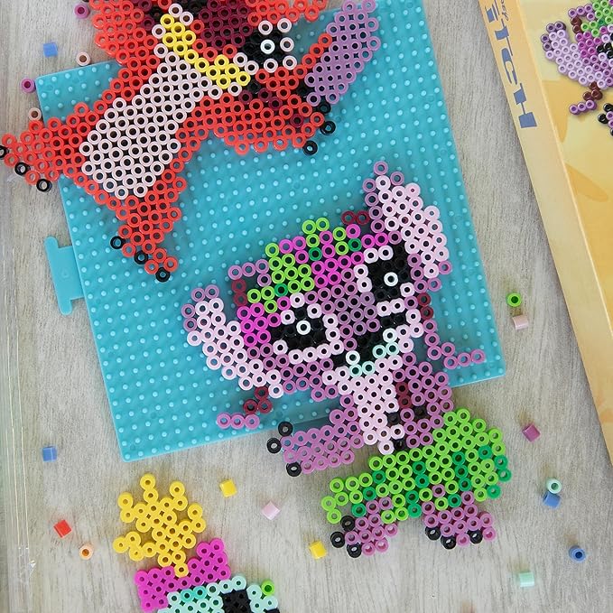 Perler 80-57265 Disney's Stitch Fused Bead Craft Activity Kit with 10 Projects, Multicolor, 4503 Pieces