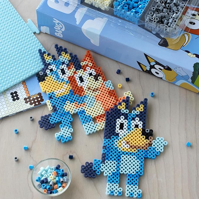 Perler 80-57182 Bluey Fused Bead Deluxe Box Kit, 10 Unique Patterns, Multicolor, 4473 Pieces