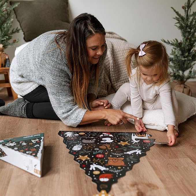 Wee Gallery Floor Puzzle, 24-Piece Jumbo Jigsaw Puzzles for Toddlers, Early Learning Activity, Cognitive and Fine Motor Skills Development, Learning Toys for Toddlers, Christmas Tree