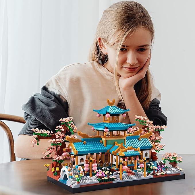 JXRLMB Chinese Classical Suzhou Gardens Micro Building Blocks Sets with Sakura Cherry Tree Challenging Construction Set for Adults, Home and Office Decoration, Gift for Kids Age of 14+ 2350 pcs