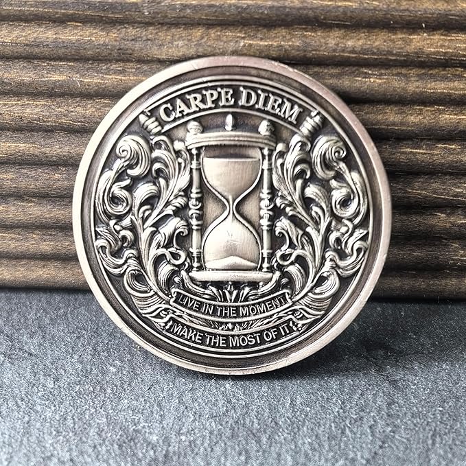 Memento Mori Carpe Diem Challenge Coin - Motivational Coin with Life & Death Symbols - Inspirational Gift for Friends & Loved Ones ﻿ ﻿